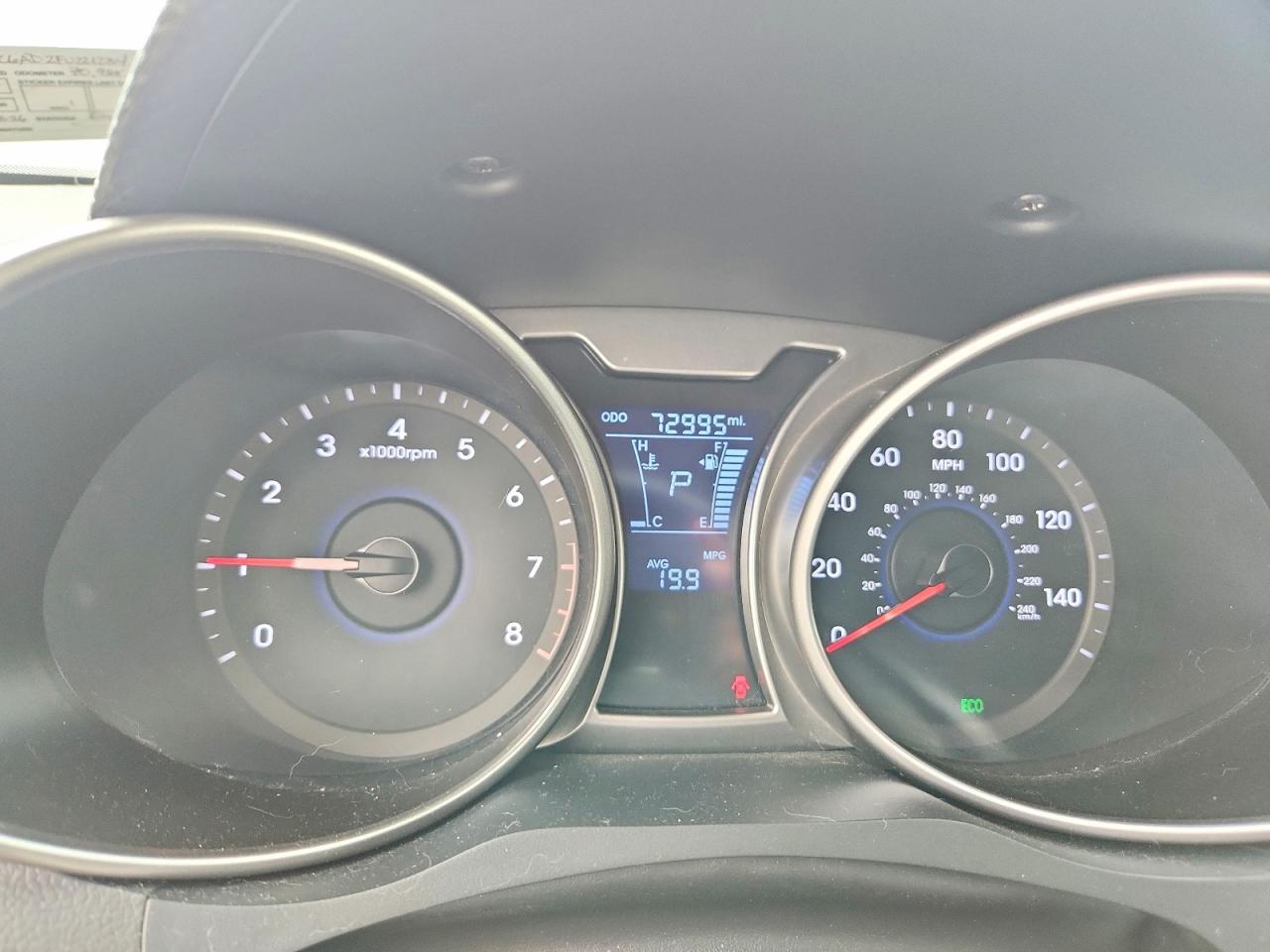 2015 HYUNDAI VELOSTER BASE — Фото 9 из 12