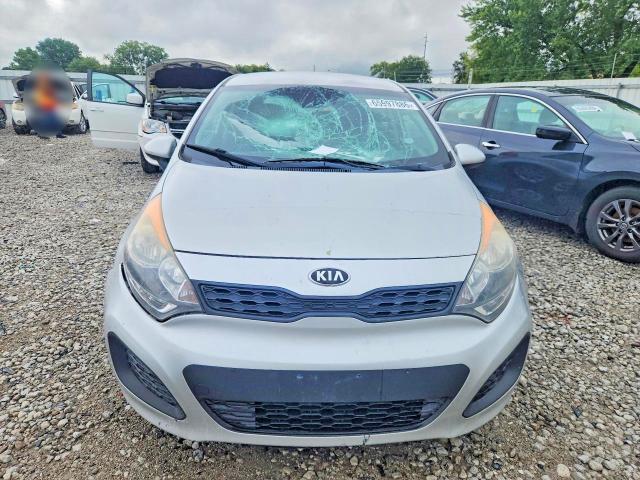 2015 KIA RIO LX — Фото 5 из 12