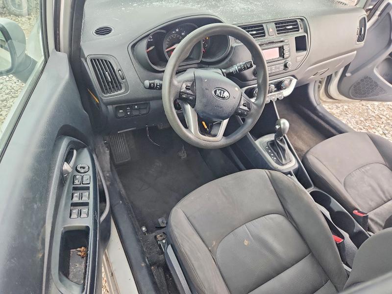 2015 KIA RIO LX — Фото 8 из 12