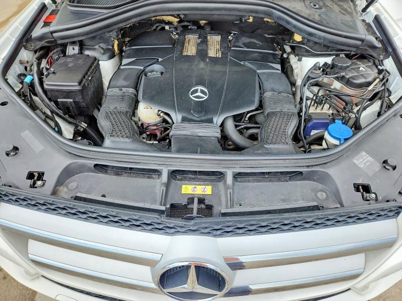 2015 MERCEDES-BENZ GL 450 4MATIC — Фото 11 из 12