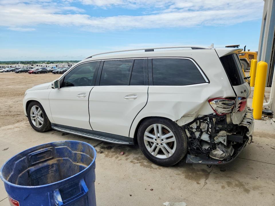 2015 MERCEDES-BENZ GL 450 4MATIC — Фото 2 из 12