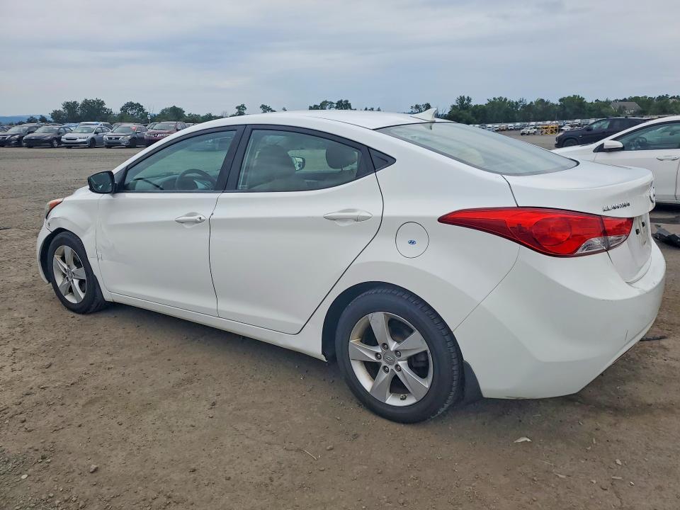 2013 HYUNDAI ELANTRA GLS — Фото 2 из 12