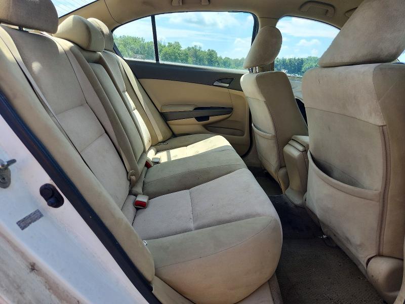 2010 HONDA ACCORD LXP — Фото 10 из 12
