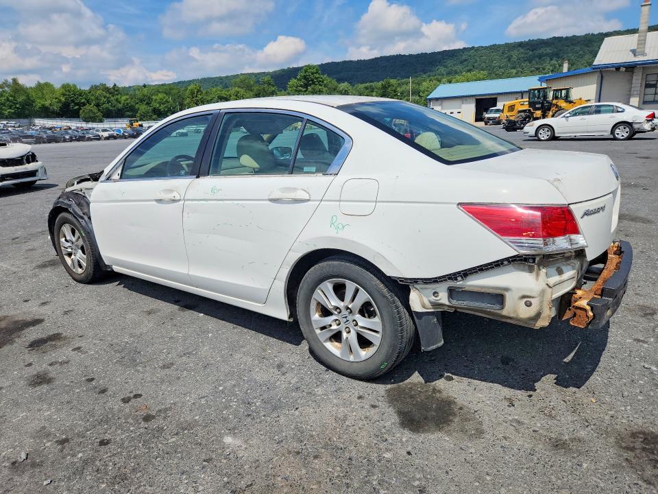 2010 HONDA ACCORD LXP — Фото 2 из 12