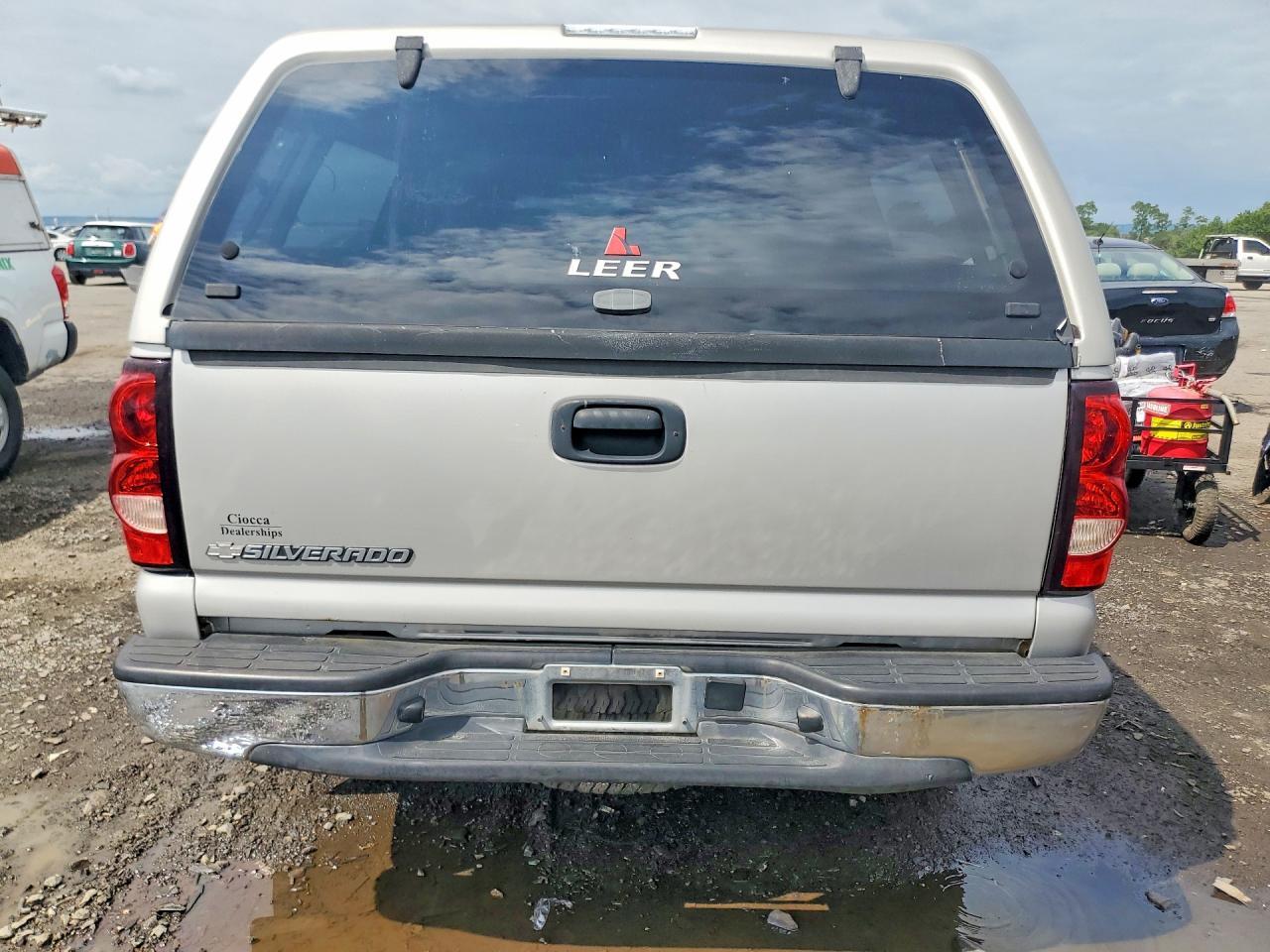 2007 CHEVROLET SILVERADO K1500 CLASSIC CREW CAB — Фото 6 из 13