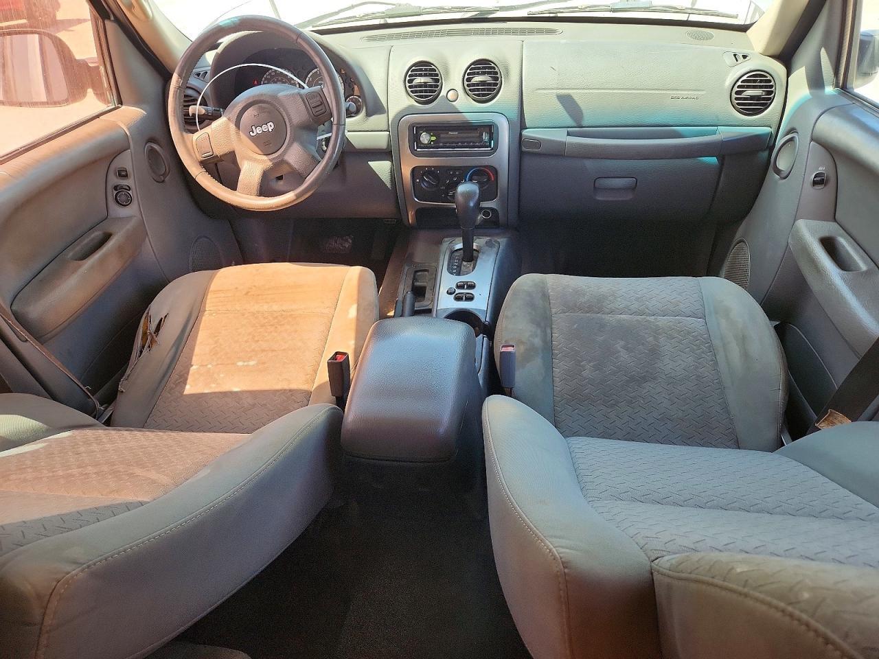 2005 JEEP LIBERTY RENEGADE — Фото 8 из 13