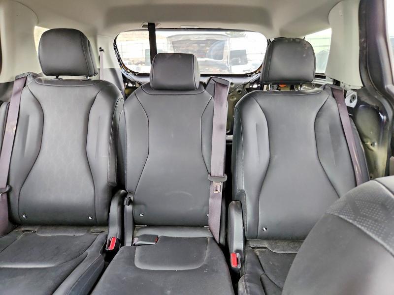 2025 KIA CARNIVAL LXS — Фото 10 из 15