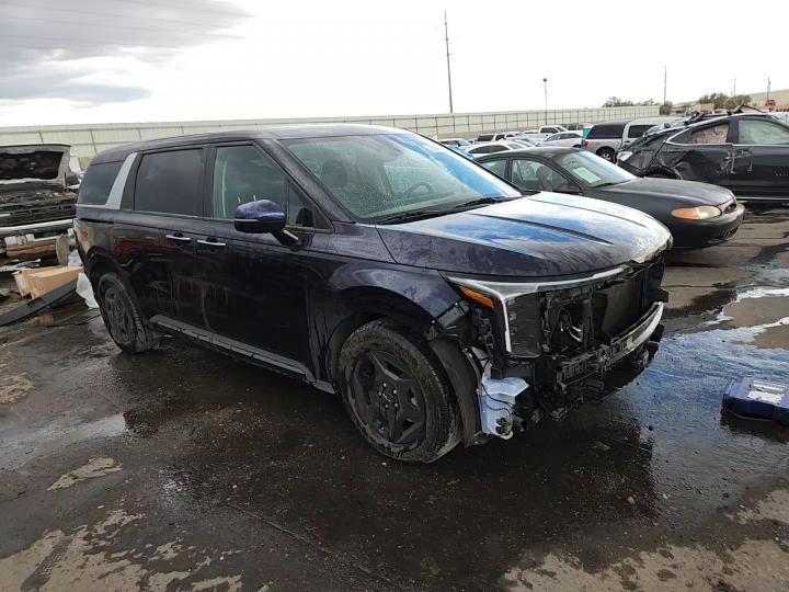 2025 KIA CARNIVAL LXS — Фото 14 из 15