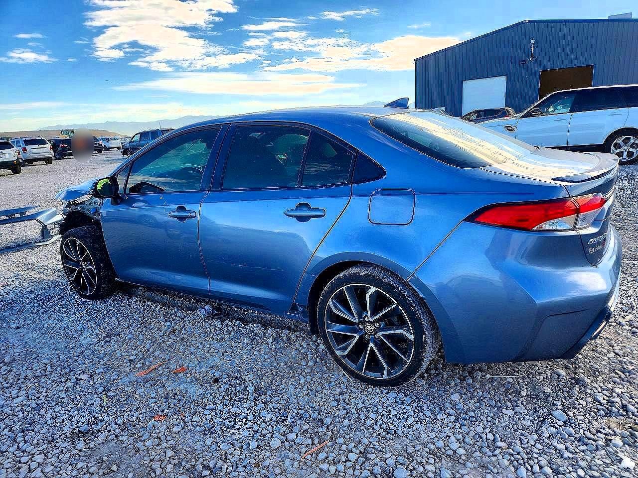 2020 TOYOTA COROLLA SE — Фото 2 из 13