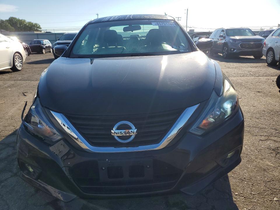 2017 NISSAN ALTIMA 2.5 SR — Фото 5 из 14