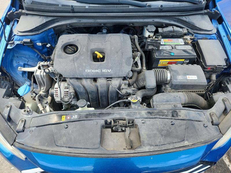 2017 HYUNDAI ELANTRA SE — Фото 11 из 14