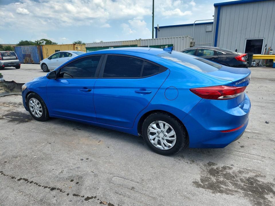 2017 HYUNDAI ELANTRA SE — Фото 2 из 14