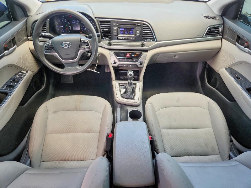 2017 HYUNDAI ELANTRA SE — Фото 8 из 14