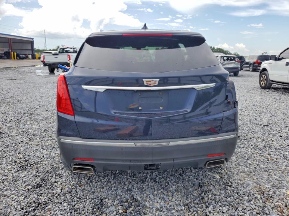 2017 CADILLAC XT5 — Фото 6 из 14