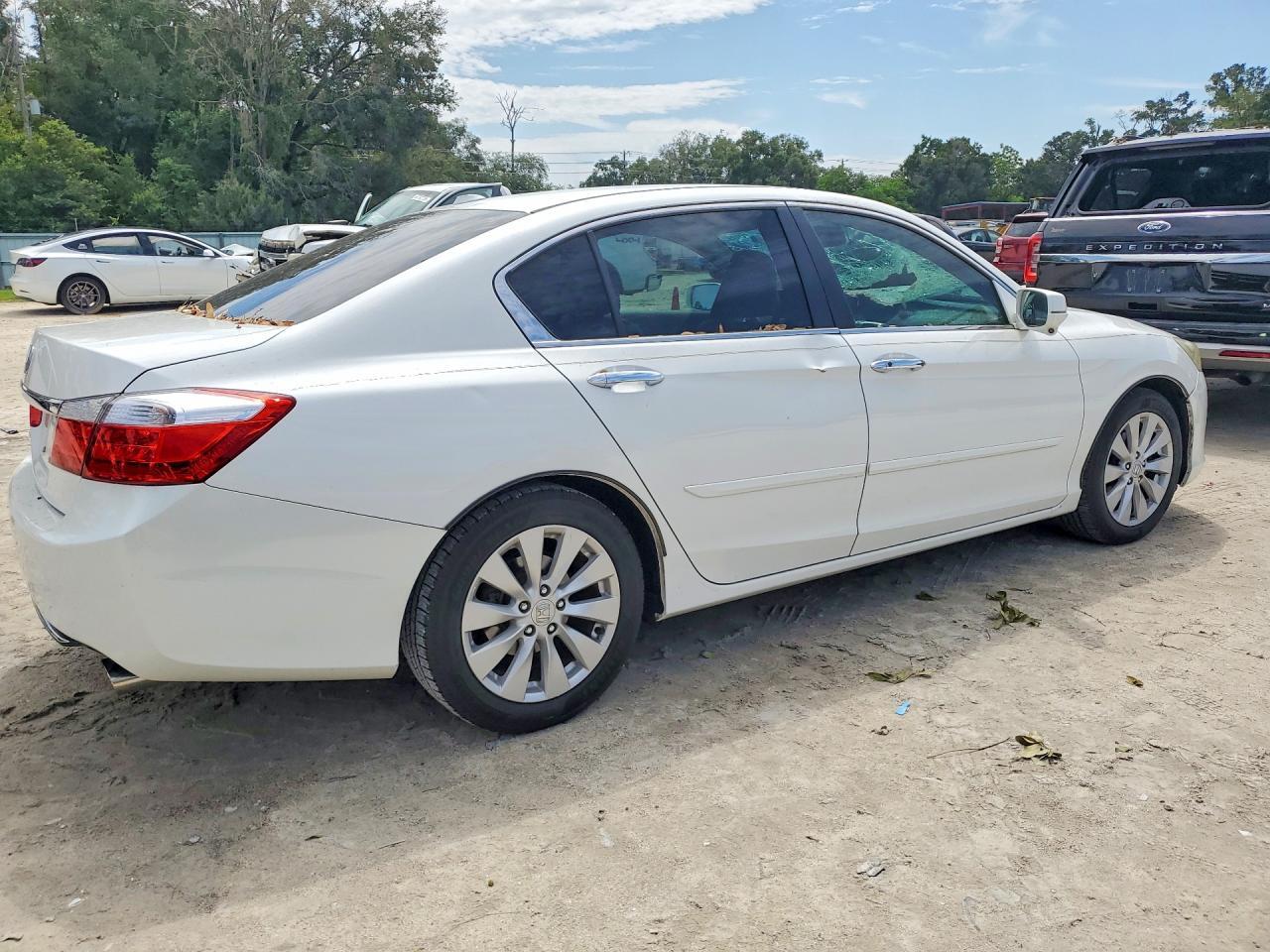 2015 HONDA ACCORD EXL — Фото 3 из 12