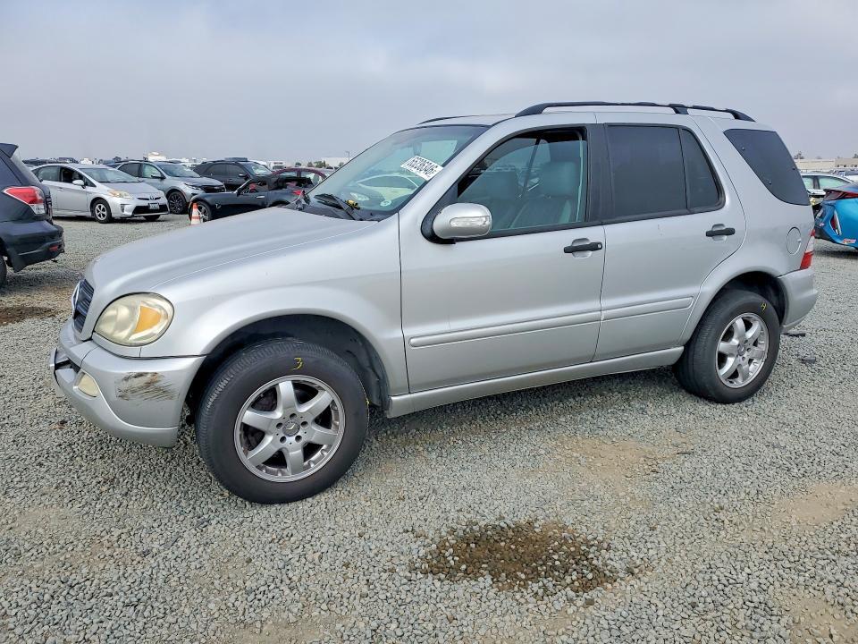 2003 MERCEDES-BENZ ML 4JGAB57E23A439109
