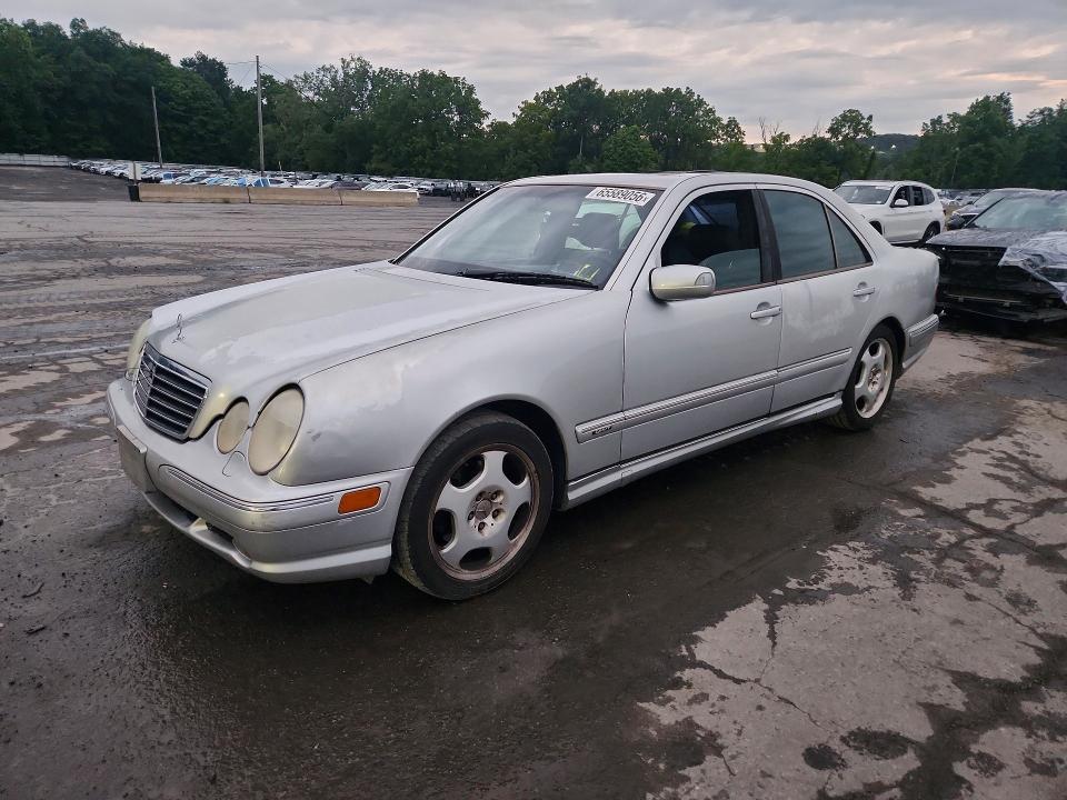 2000 MERCEDES-BENZ E WDBJF70J7YB065964