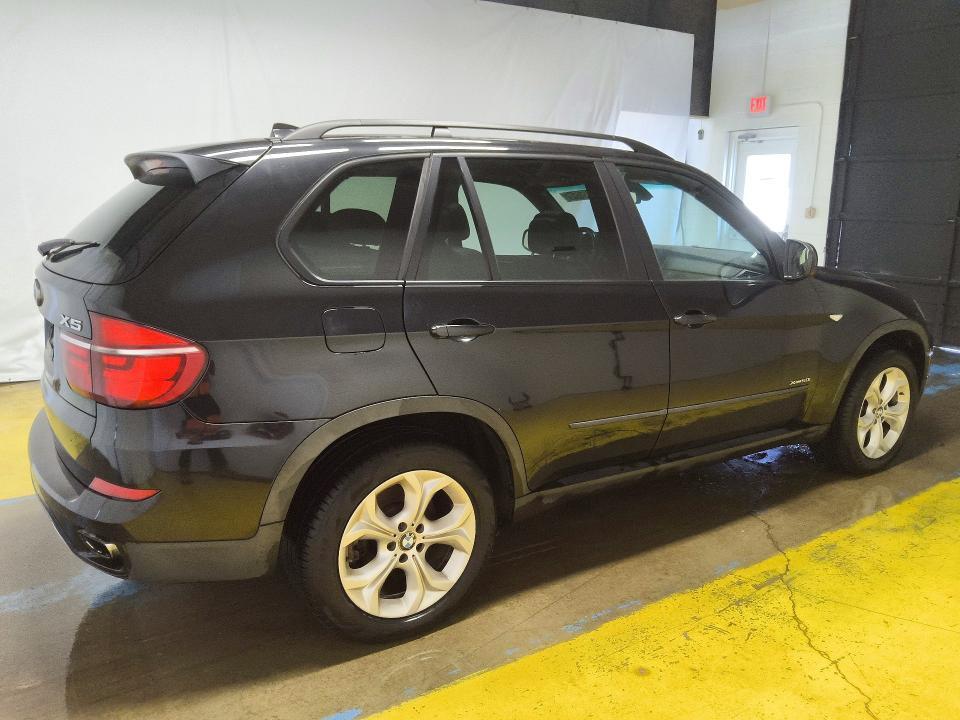 2012 BMW X5 XDRIVE50I — Фото 3 из 13