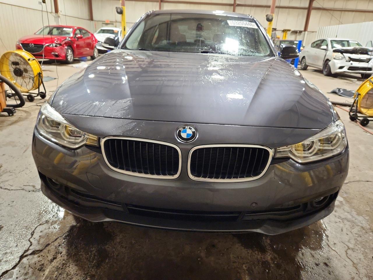 2018 BMW 320 XI — Фото 5 из 12