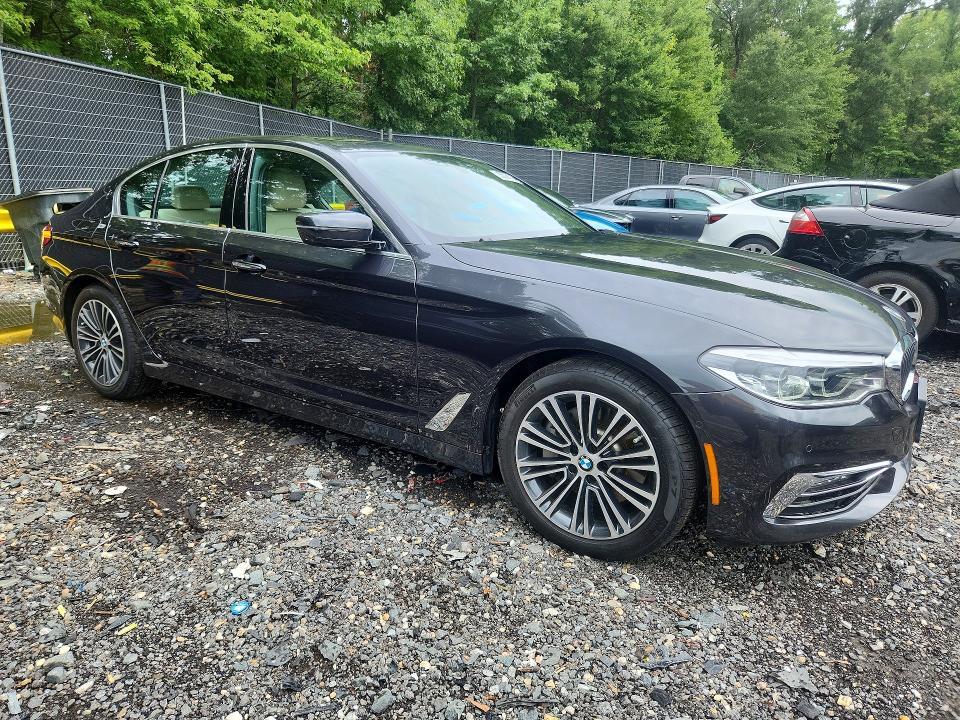 2018 BMW 540 XI — Фото 4 из 12
