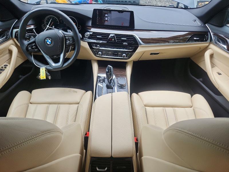 2018 BMW 540 XI — Фото 8 из 12
