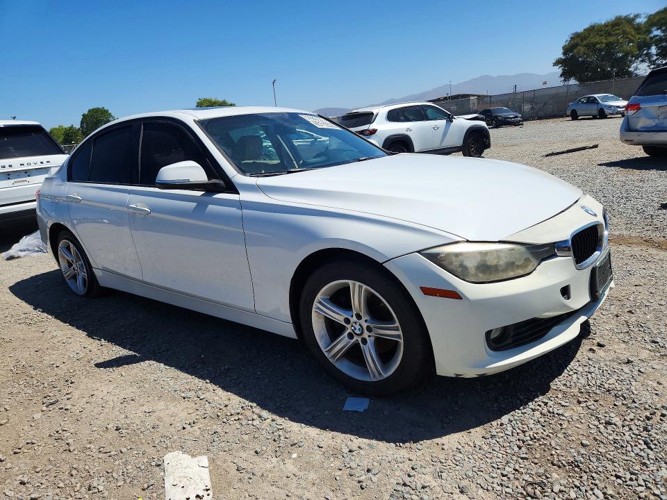2012 BMW 328 I — Фото 4 из 12