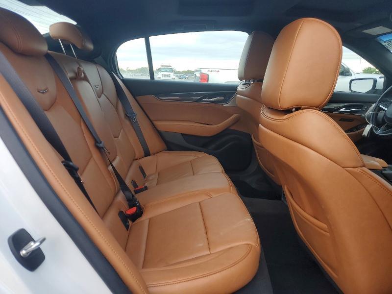 2024 CADILLAC CT5 PREMIUM LUXURY — Фото 10 из 15