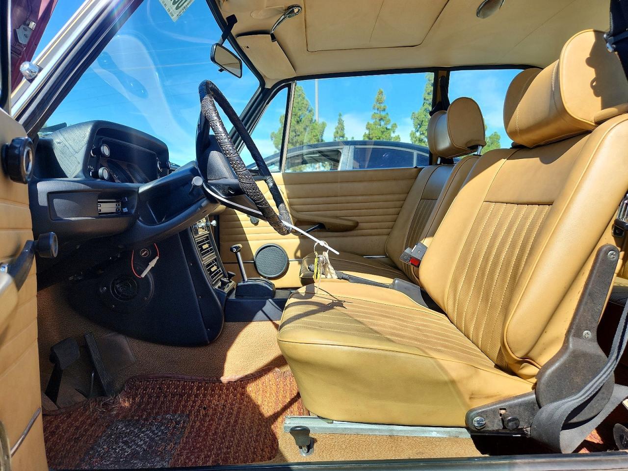 1974 BMW 2002 — Фото 7 из 12