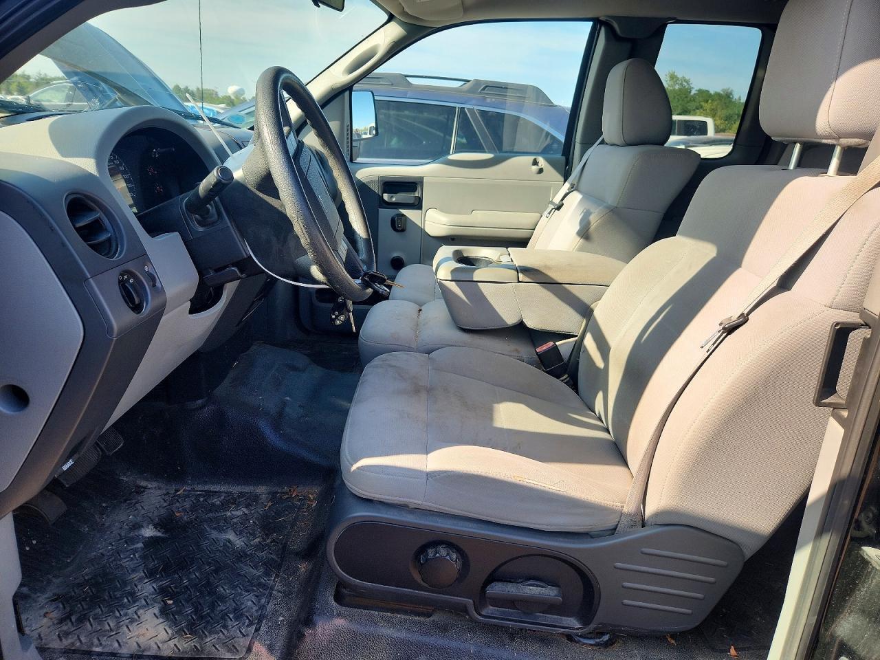 2006 FORD F150 — Фото 7 из 12