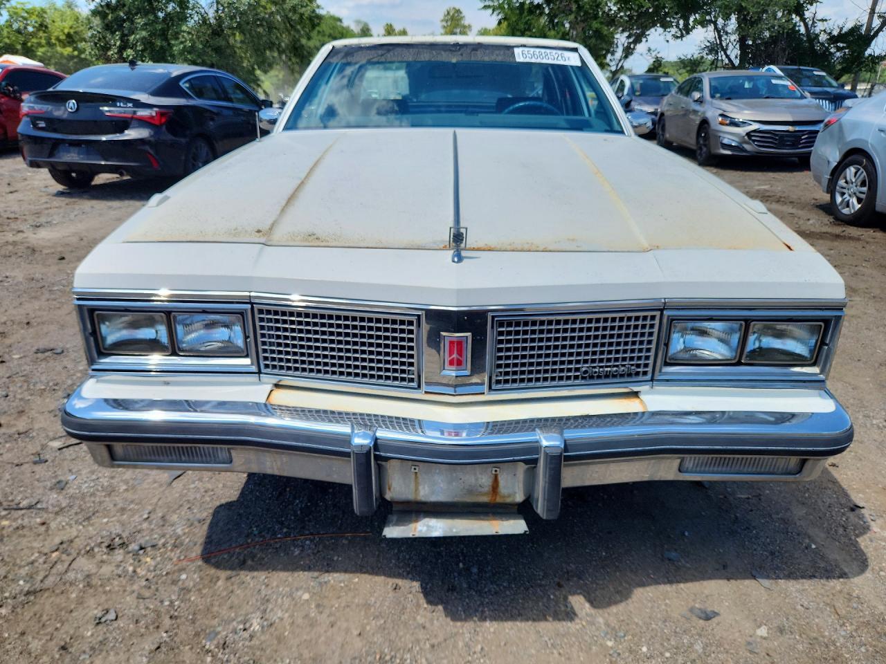 1984 OLDSMOBILE DELTA 88 ROYALE BROUGHAM LS — Фото 5 из 12