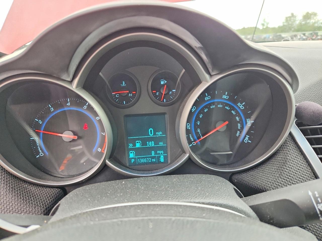 2012 CHEVROLET CRUZE LT — Фото 9 из 12