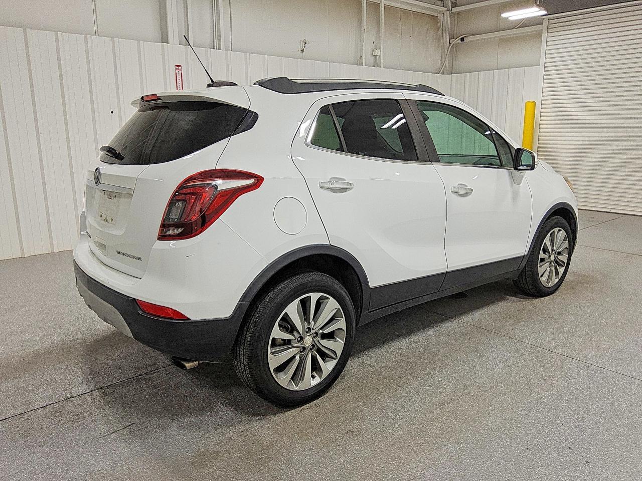 2018 BUICK ENCORE PREFERRED — Фото 3 из 13