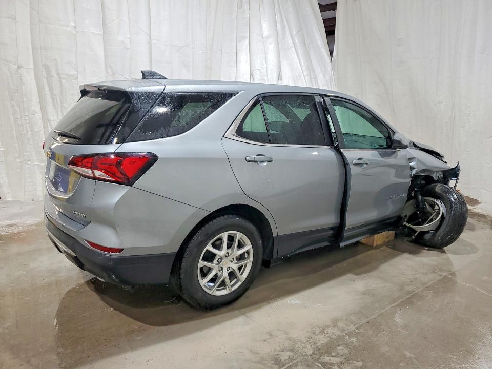 2024 CHEVROLET EQUINOX LT — Фото 3 из 13