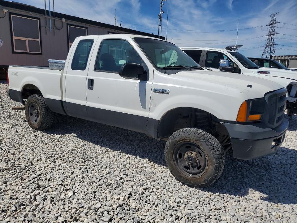 2006 FORD F250 SUPER DUTY — Фото 4 из 12