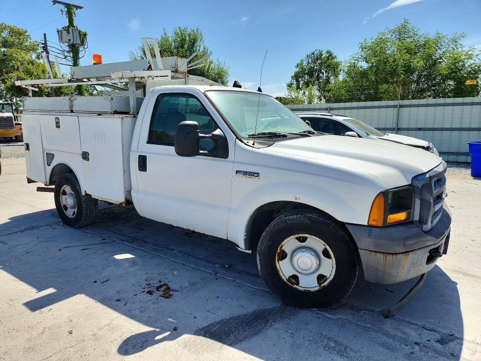 2006 FORD F350 SRW SUPER DUTY — Фото 4 из 12