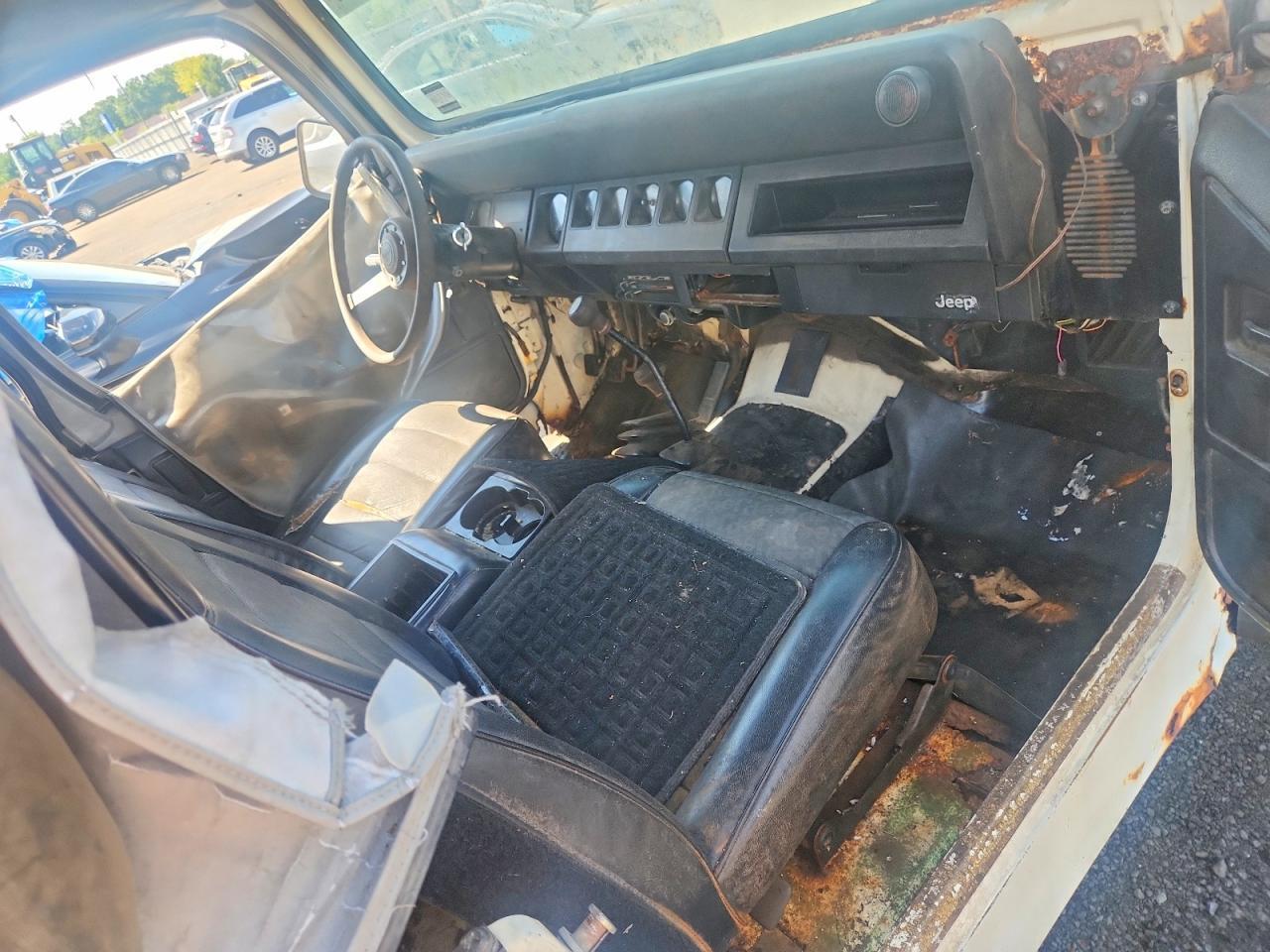 1987 JEEP WRANGLER — Фото 8 из 12