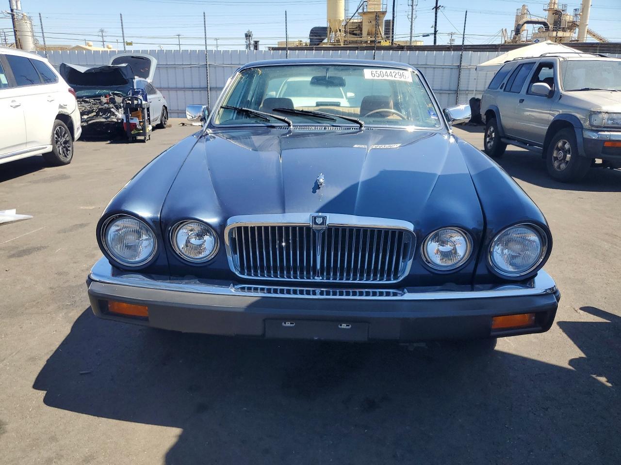 1987 JAGUAR XJ6 — Фото 5 из 12