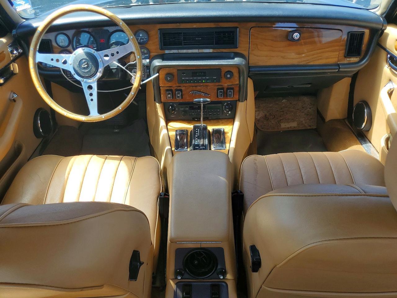 1987 JAGUAR XJ6 — Фото 8 из 12