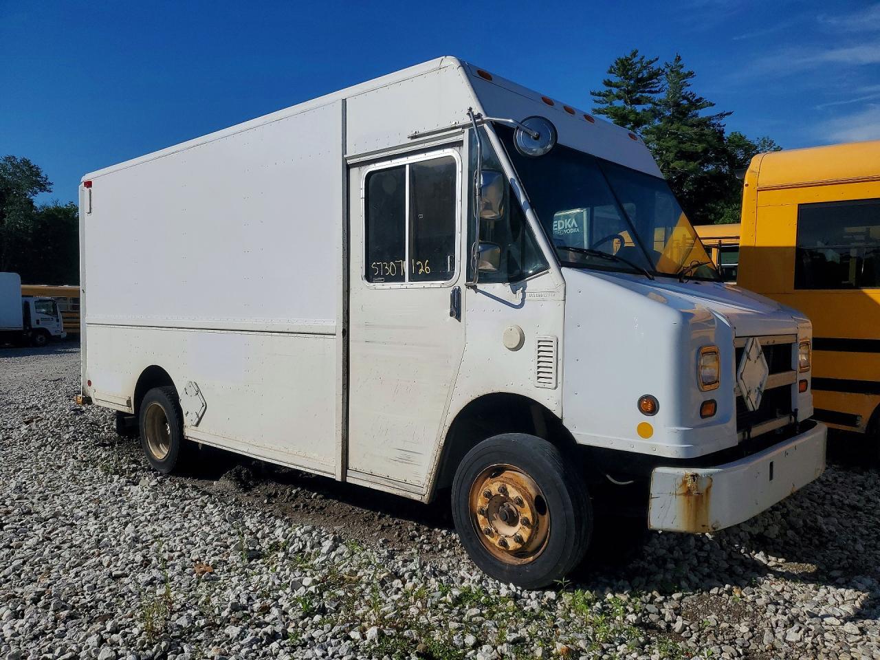 2006 FREIGHTLINER MT45 DELIVERY TRUCK — Фото 4 из 13