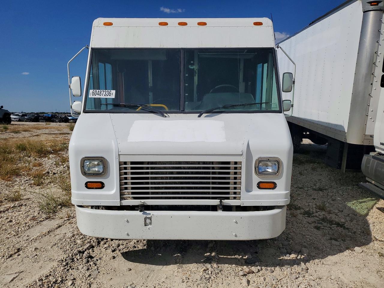 2006 FREIGHTLINER MT45 CHASSIS DELIVERY TRUCK — Фото 5 из 13