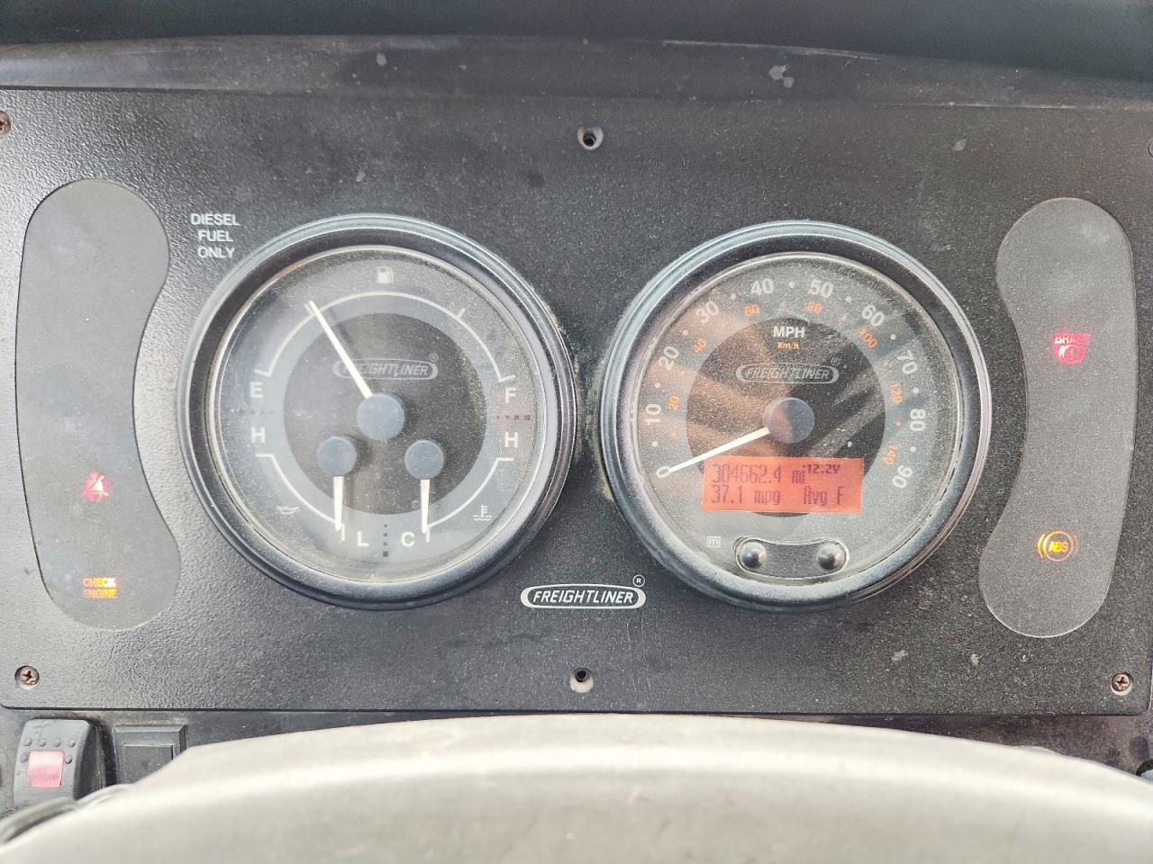 2006 FREIGHTLINER MT45 CHASSIS DELIVERY TRUCK — Фото 9 из 13