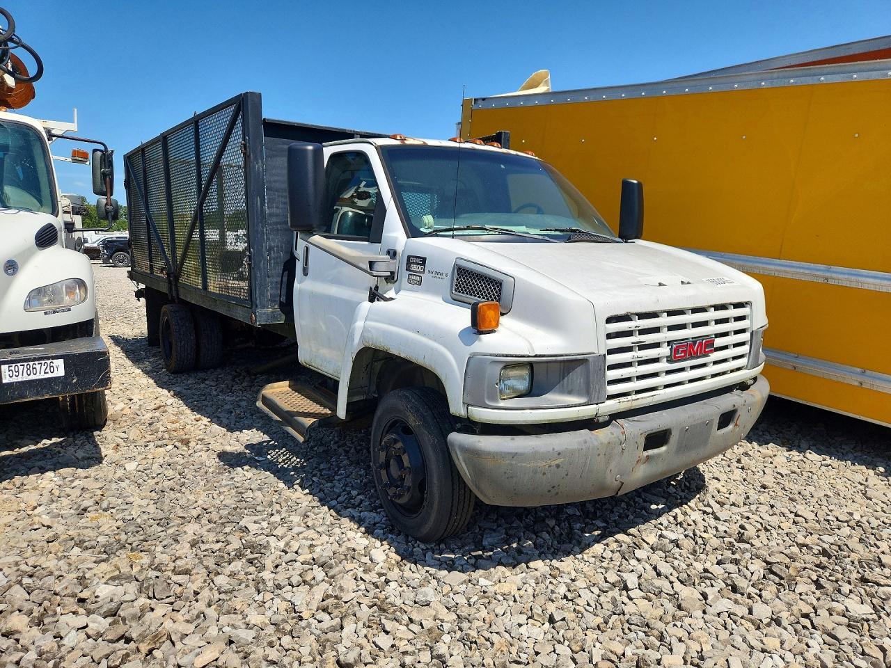 2006 GMC C5500 C5C0 - FLAT BED TRUCK — Фото 4 из 12