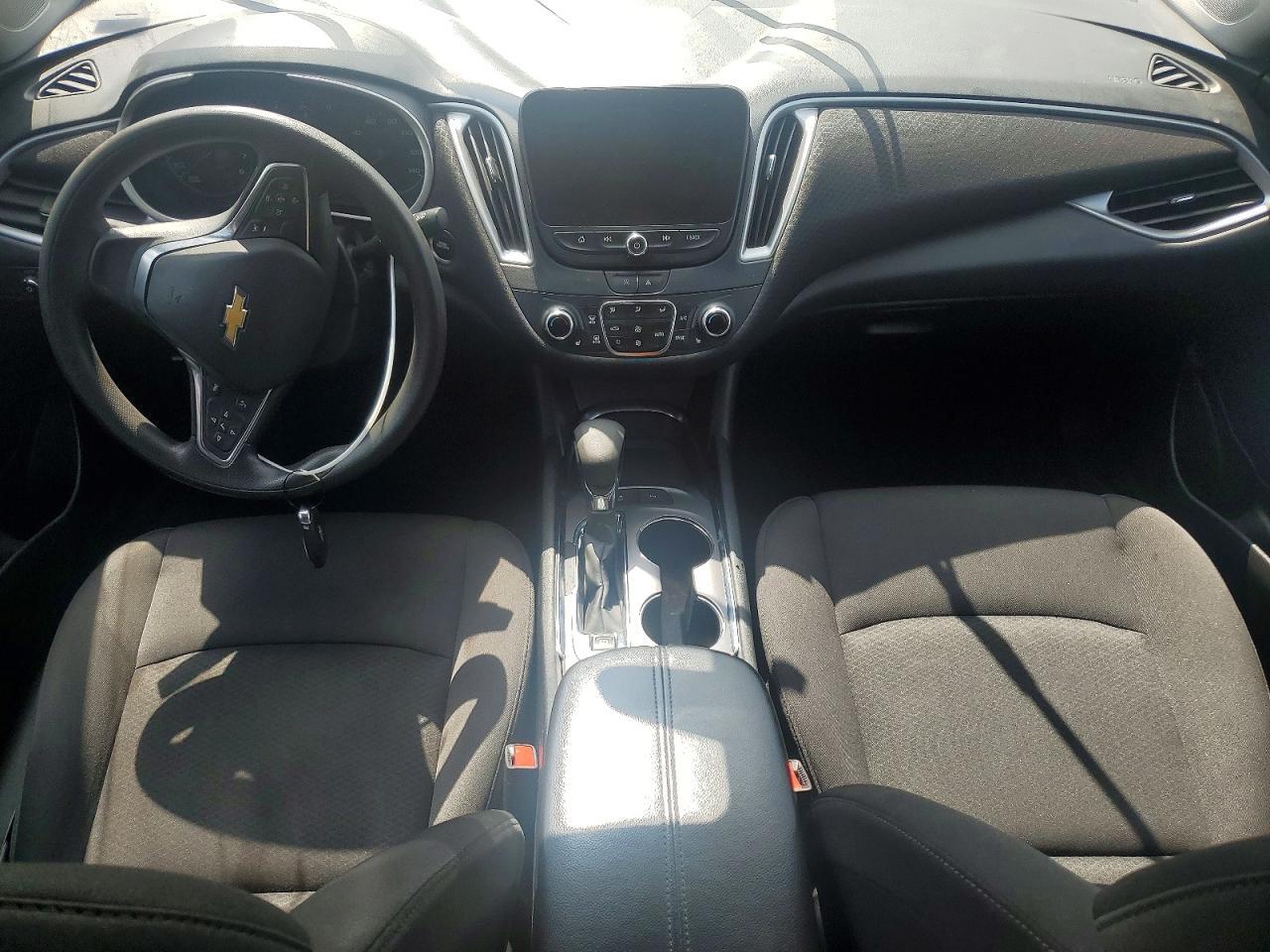 2024 CHEVROLET MALIBU LT — Фото 8 из 12