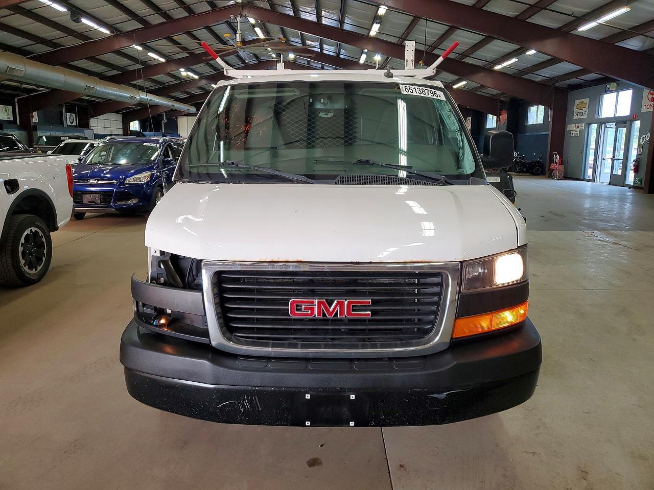 2018 CHEVROLET EXPRESS G2500 — Фото 5 из 14