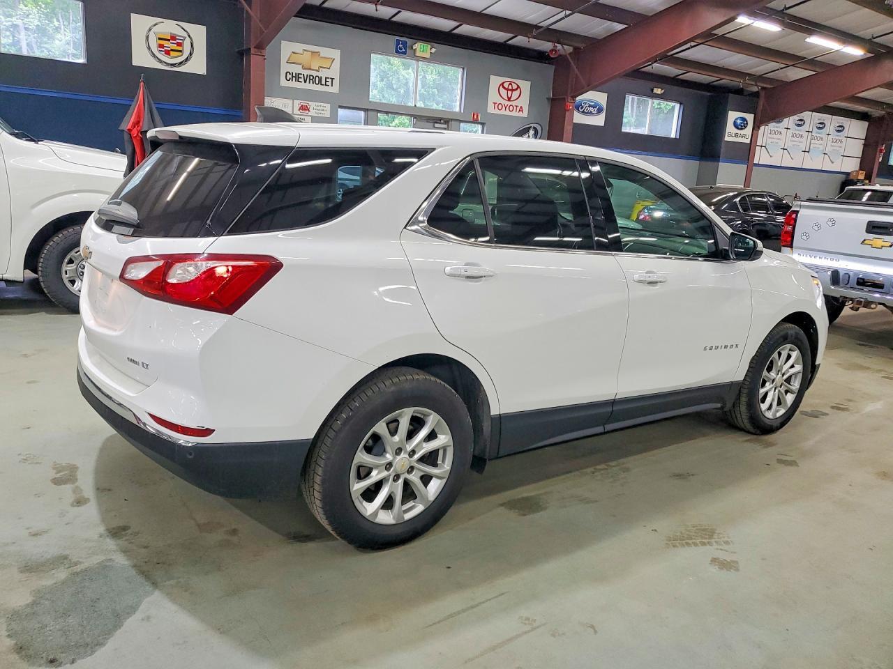 2018 CHEVROLET EQUINOX LT — Фото 3 из 13