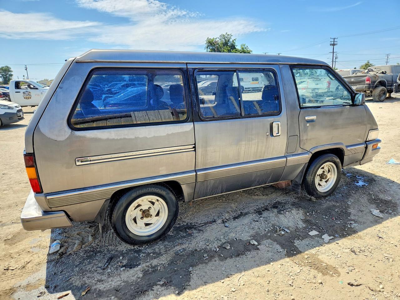 1989 TOYOTA VAN LE — Фото 3 из 13