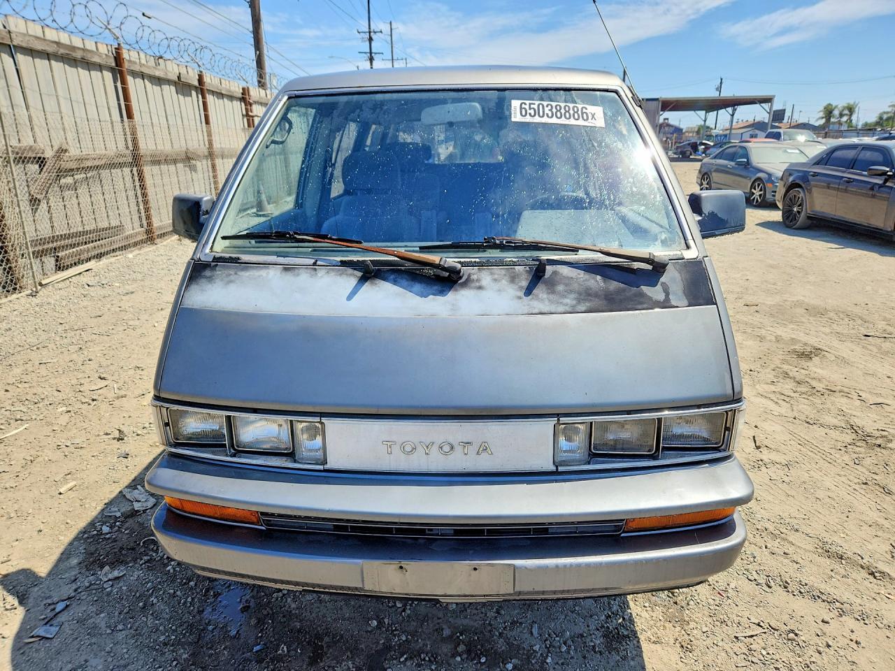 1989 TOYOTA VAN LE — Фото 5 из 13