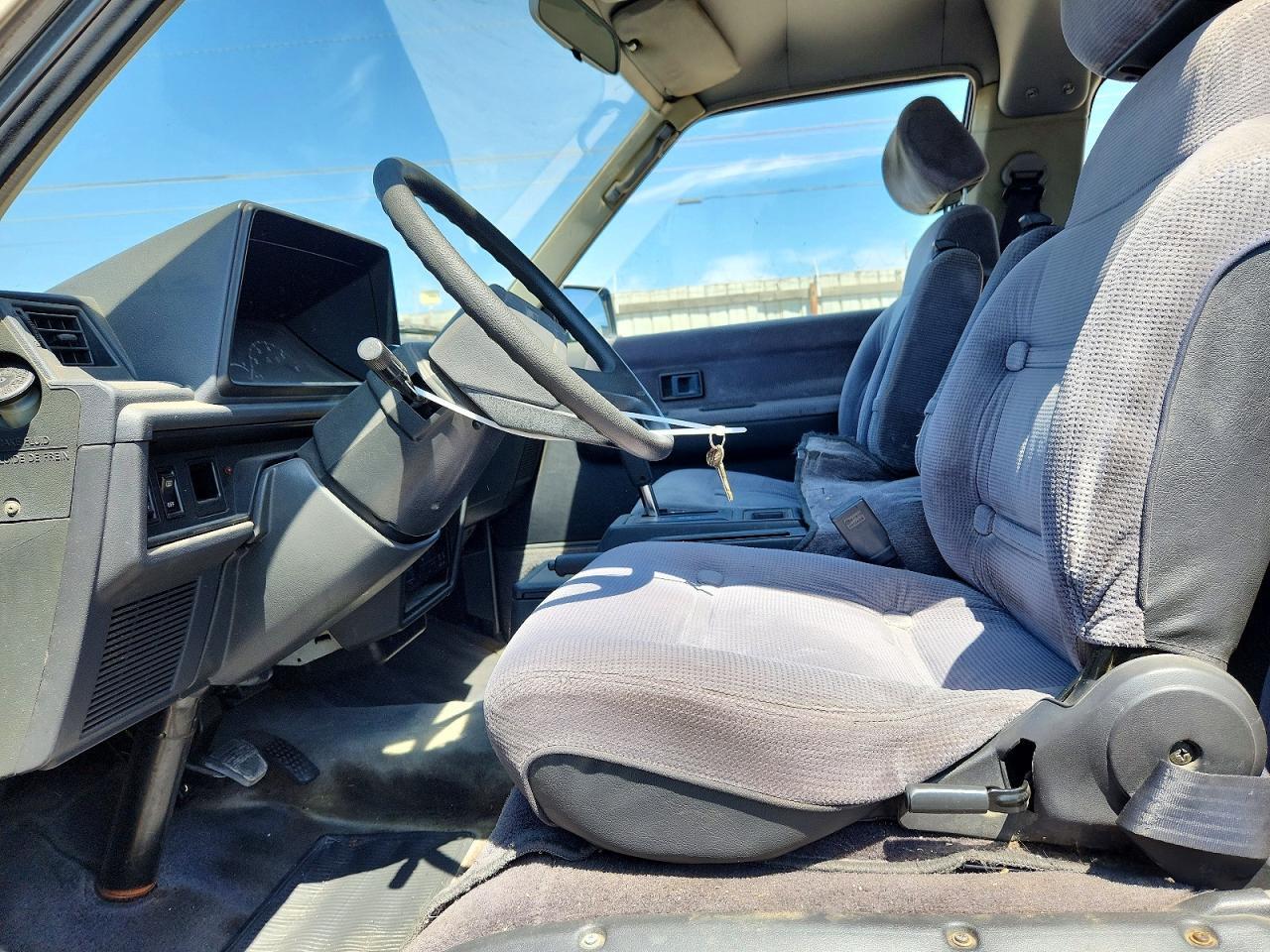 1989 TOYOTA VAN LE — Фото 7 из 13