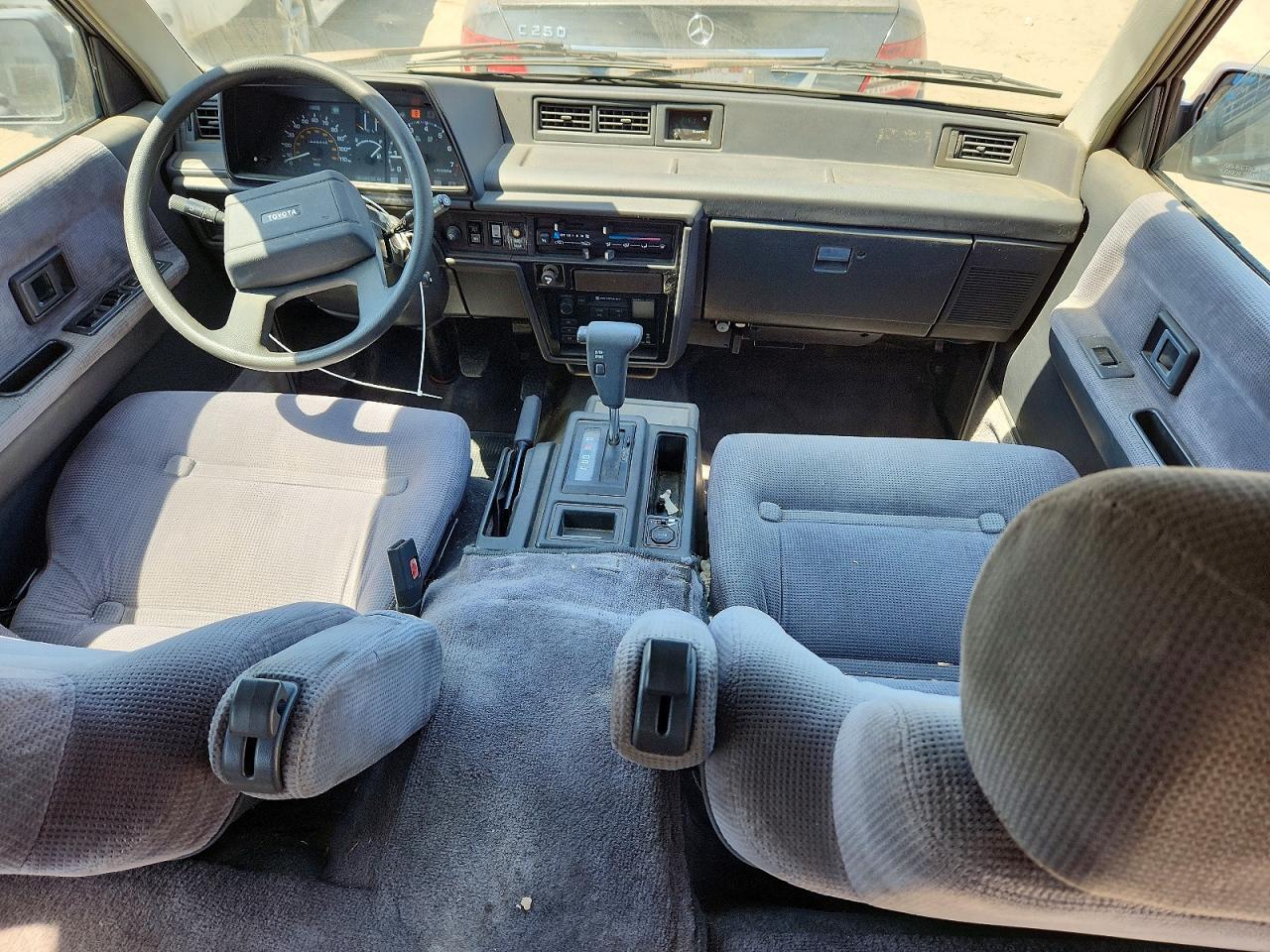 1989 TOYOTA VAN LE — Фото 8 из 13