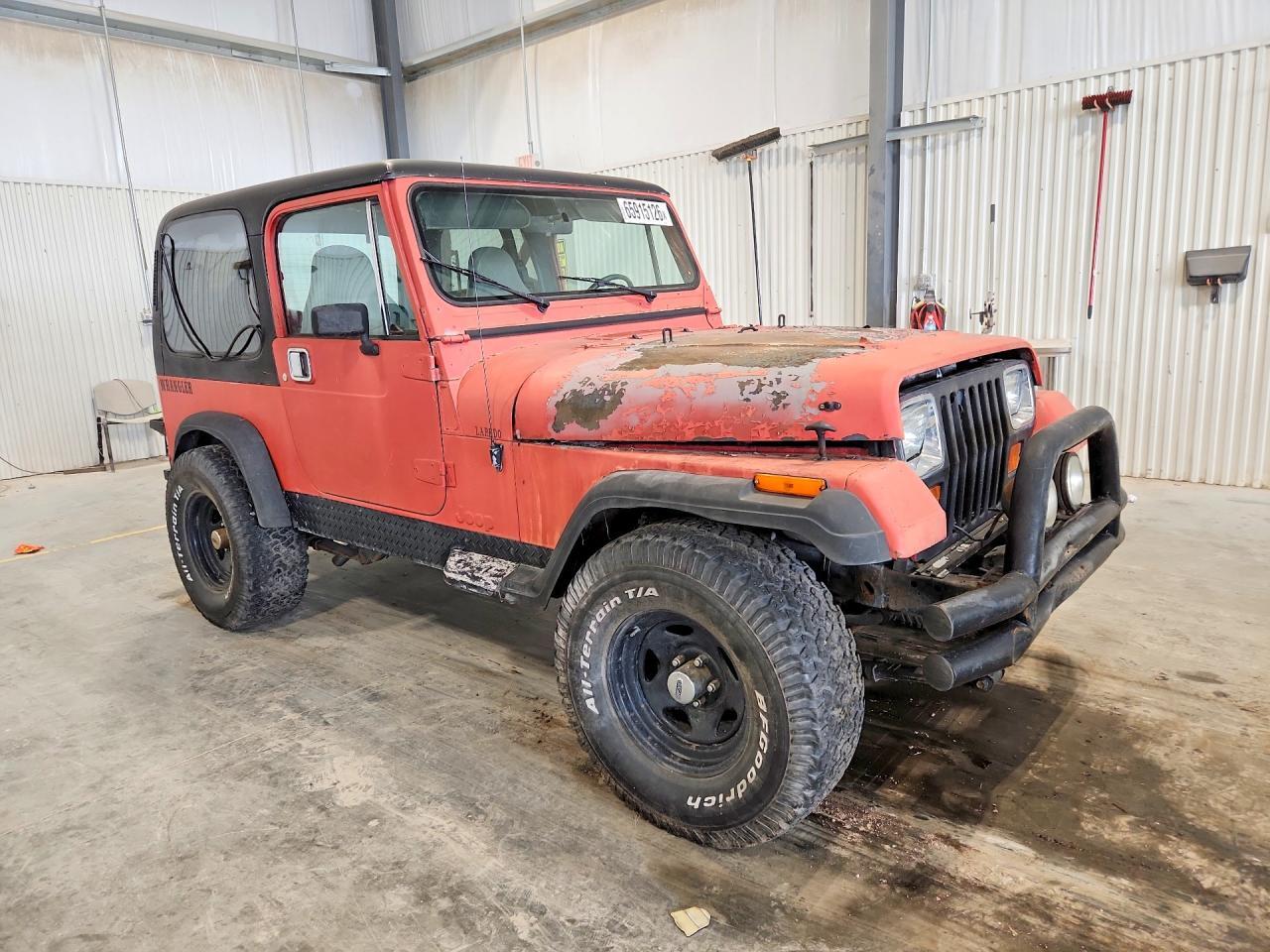 1990 JEEP WRANGLER / YJ LAREDO — Фото 4 из 12